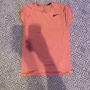 Nike Men's Pink Short Sleeve Tee